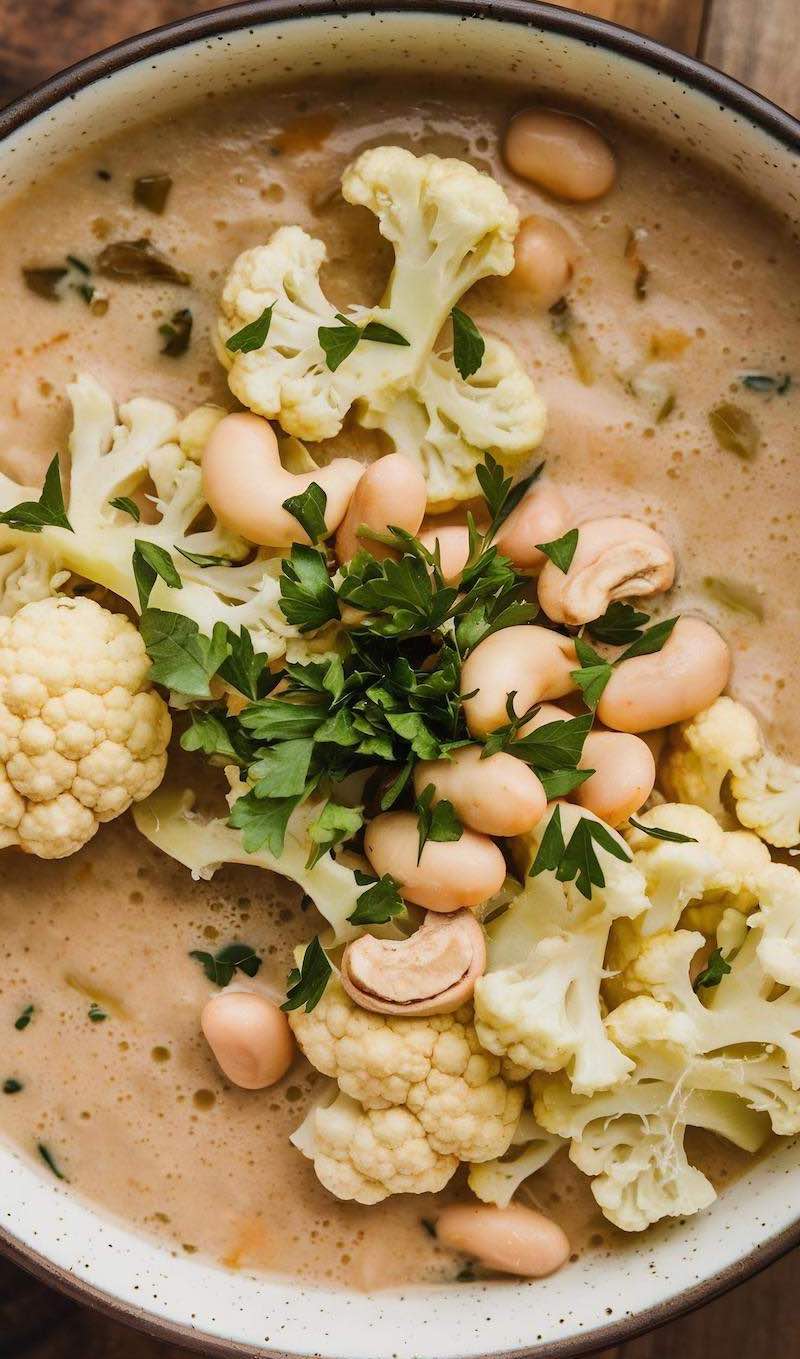 zuppa di cavolo e fagioli